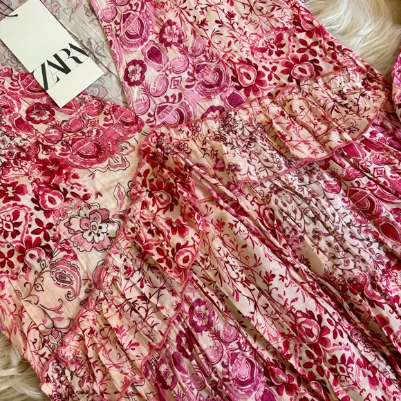 PATCHWORK PRINT MINI DRESS - Picture 7 of 15